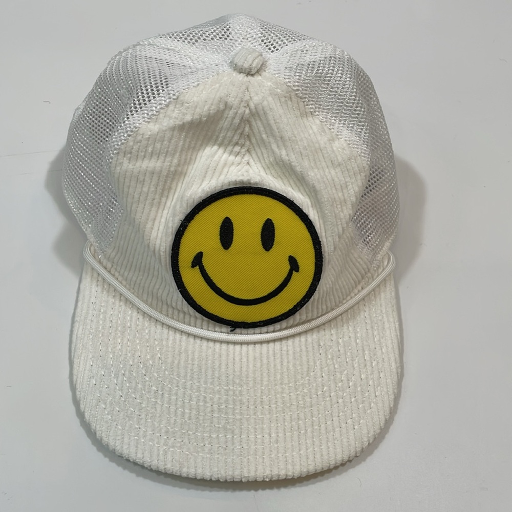 AVIATOR NATION WHITE CORDUROY SMILEY PATCH MESH TRUCKER HAT O/S EUC - Picture 2 of 8